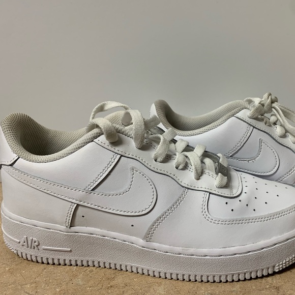 Nike Other - Nike Air Force 1’s Boys Size 6.5